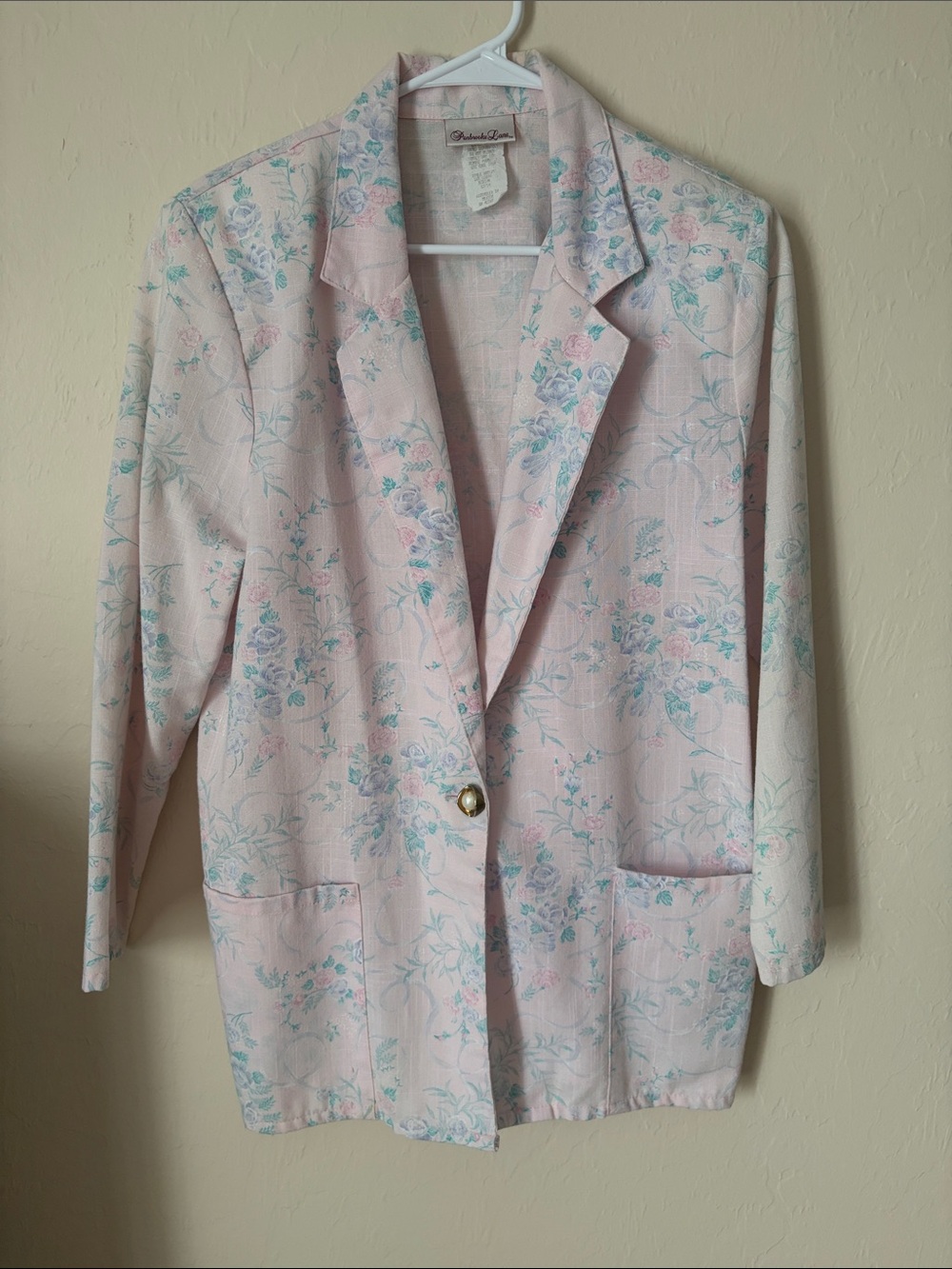 Vintage Pastel Pink Floral Single-Button Blazer